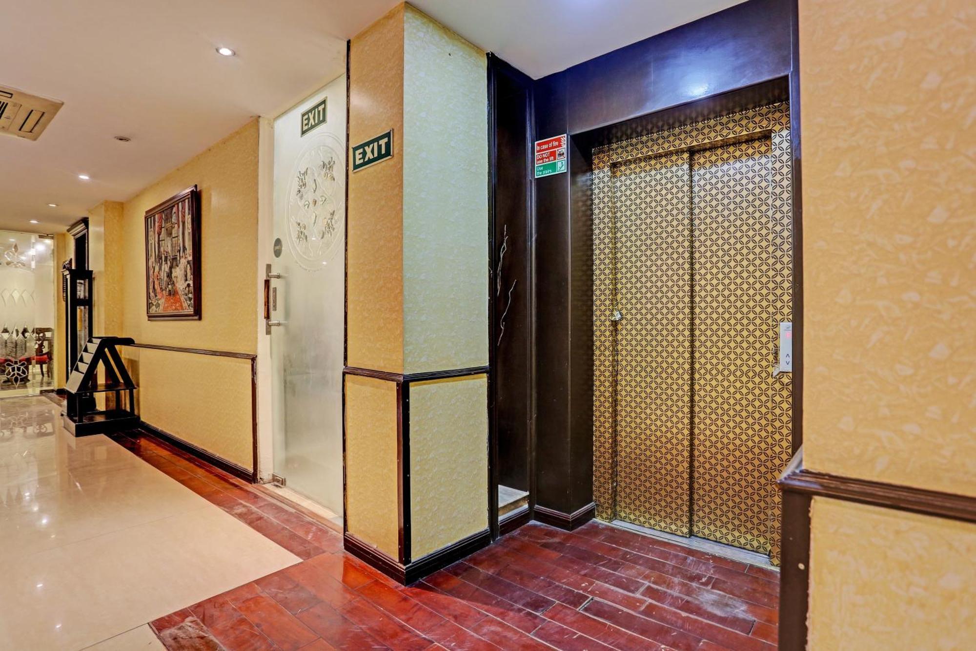新德里 Townhouse The Royce New Friends Colony酒店 外观 照片